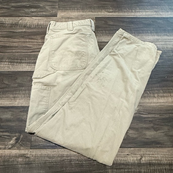 Carhartt 34x34 work pants mildly distressed - Picture 3 of 3